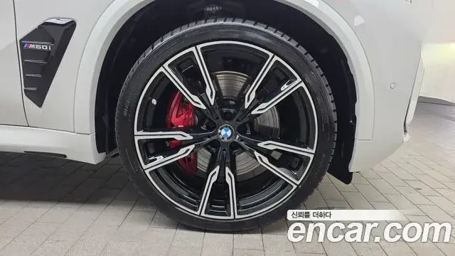 BMW X5 2025 — Photo 22/38