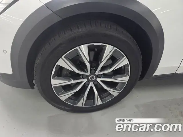 Volvo V90 Cross Country 2020 — ფოტო 8/14