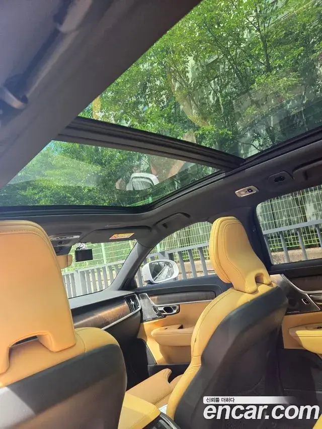 Volvo V90 Cross Country 2020 — ფოტო 12/14