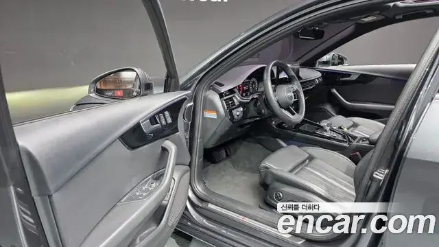 Audi A4 2020 — ფოტო 26/34