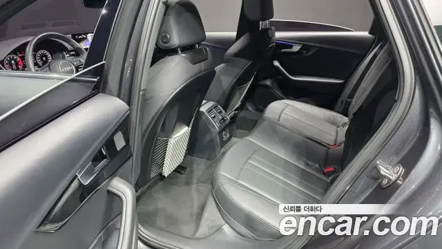 Audi A4 2020 — ფოტო 19/34