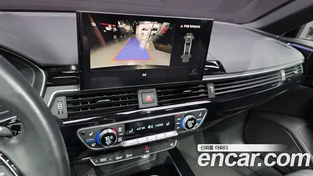 Audi A4 2020 — ფოტო 20/34