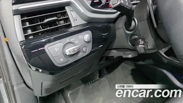 Audi A4 2020 — ფოტო 34/34