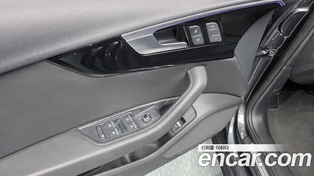 Audi A4 2020 — ფოტო 22/34