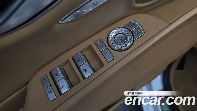 Genesis G80 2024 — Şəkil 24/33