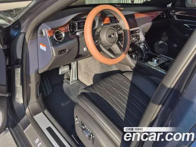 Bentley Flying Spur 2022 — Şəkil 7/20