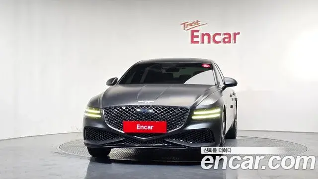Genesis Electrified G80 2023 — Photo 3/20