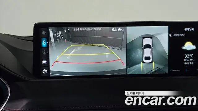 Genesis Electrified G80 2023 — Photo 14/20