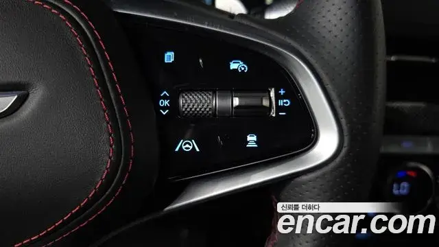 Genesis Electrified G80 2023 — Photo 15/20