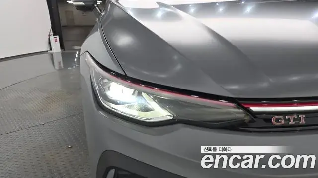 Volkswagen Golf 2025 — Şəkil 11/31