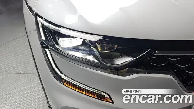 Renault Samsung QM6 2019 — ფოტო 8/37