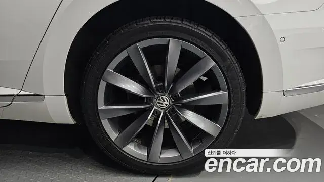 Volkswagen Arteon 2020 — Photo 5/37