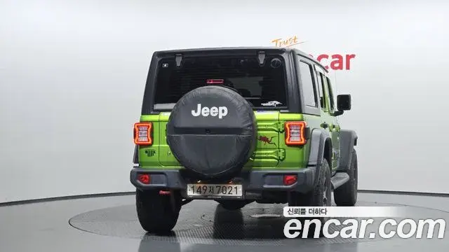 Jeep Wrangler 2018 — Şəkil 3/20