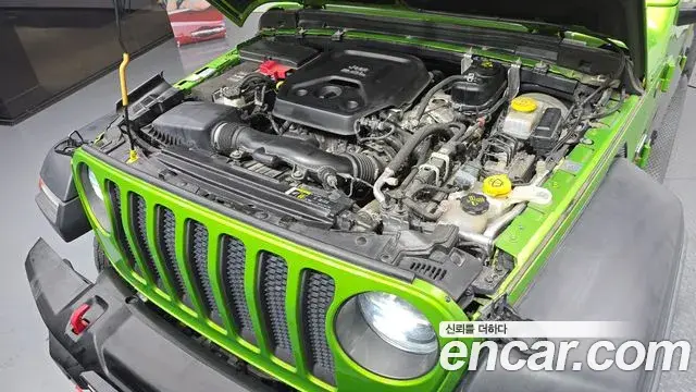 Jeep Wrangler 2018 — Şəkil 13/20