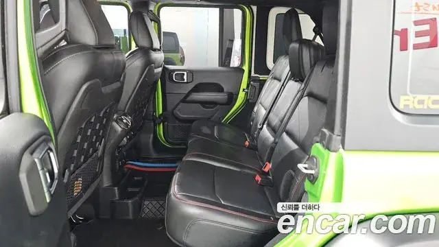 Jeep Wrangler 2018 — Şəkil 4/20