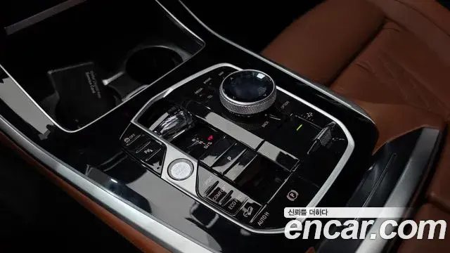 BMW X5 2025 — Photo 28/30