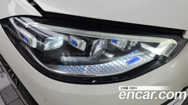 Mercedes-Benz S-Class 2022 — ფოტო 22/32