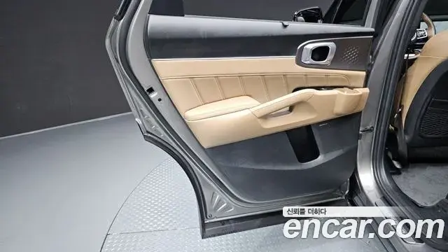 Kia Sorento 2025 — Şəkil 4/32