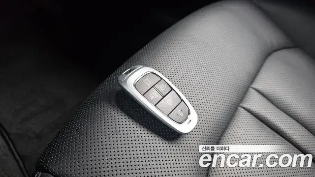 Hyundai Sonata 2021 — Фото 15/20