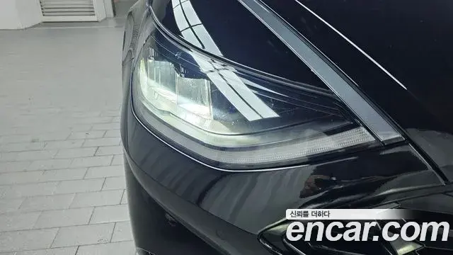 Hyundai Sonata Hybrid 2021 — ფოტო 18/31