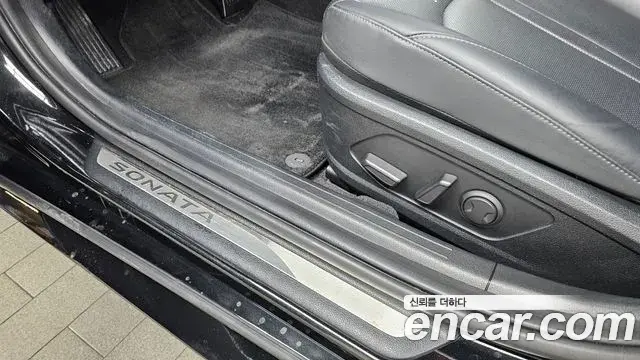 Hyundai Sonata Hybrid 2021 — ფოტო 3/31