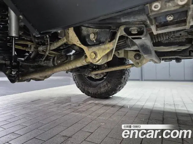 Jeep Wrangler 2021 — Photo 15/37