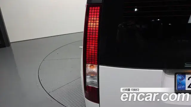 Hyundai Staria 2021 — Photo 8/31