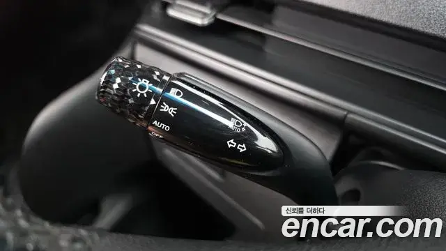 Hyundai Staria 2021 — Photo 21/31