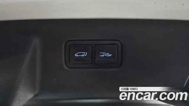 Hyundai Staria 2021 — Photo 7/31