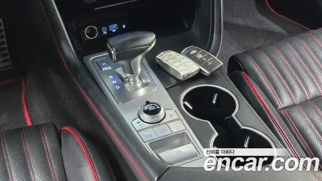 Genesis G70 2018 — Photo 26/30