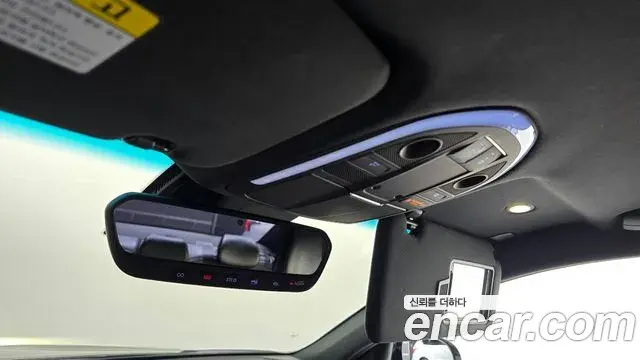 Genesis G70 2018 — Photo 17/30