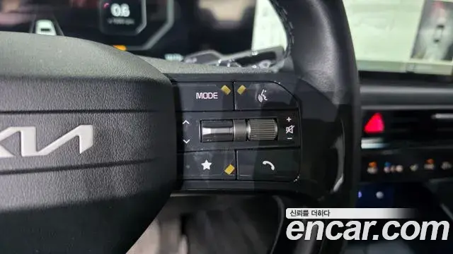 Kia K8 2025 — Photo 21/40