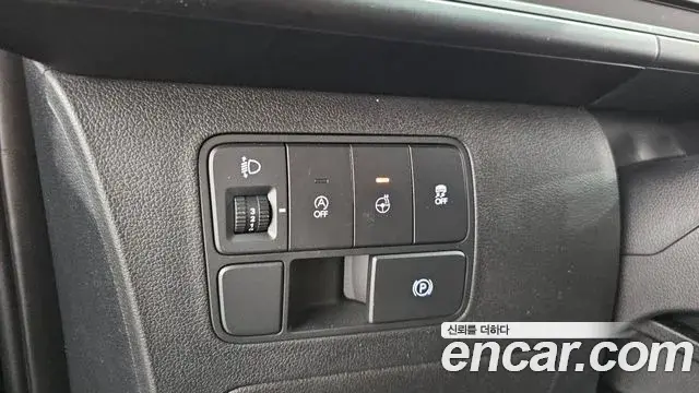 Hyundai Staria 2022 — Фото 20/20