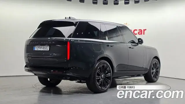 Land Rover Range Rover 2025 — ფოტო 19/20