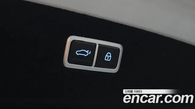 Genesis G90 2022 — ფოტო 2/31