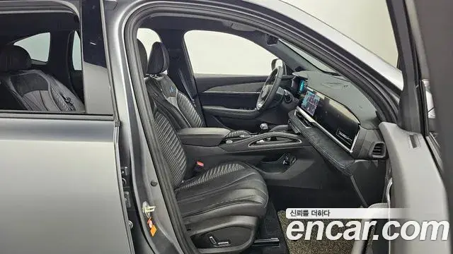 Renault Samsung Grand Koleos 2024 — Фото 11/20