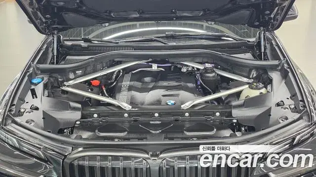BMW X7 2024 — ფოტო 5/20