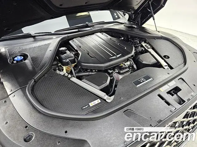 Genesis G90 2022 — Photo 11/20