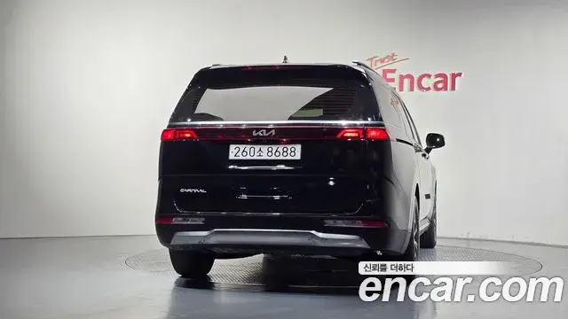 Kia Carnival 2022 — Photo 4/20