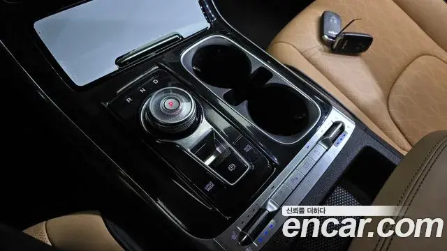 Kia Carnival 2022 — Photo 9/20