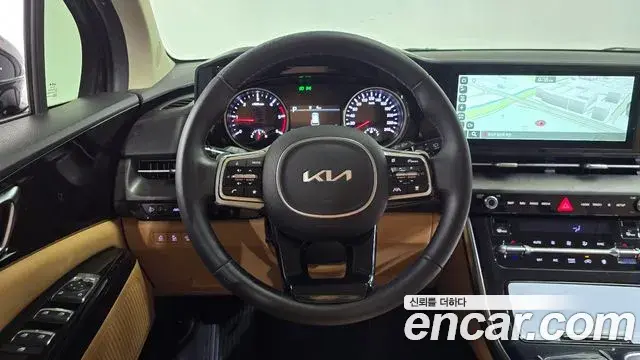 Kia Carnival 2022 — Photo 13/20