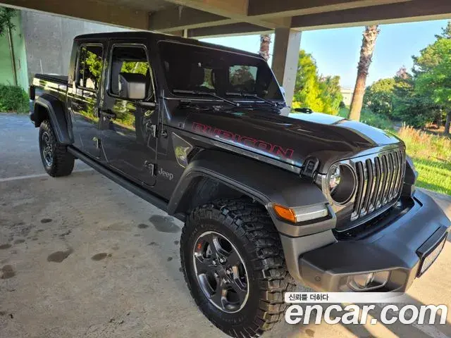 Jeep Gladiator 2021 — Photo 3/10