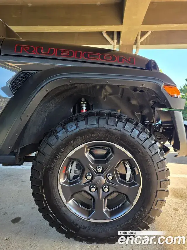 Jeep Gladiator 2021 — Photo 8/10