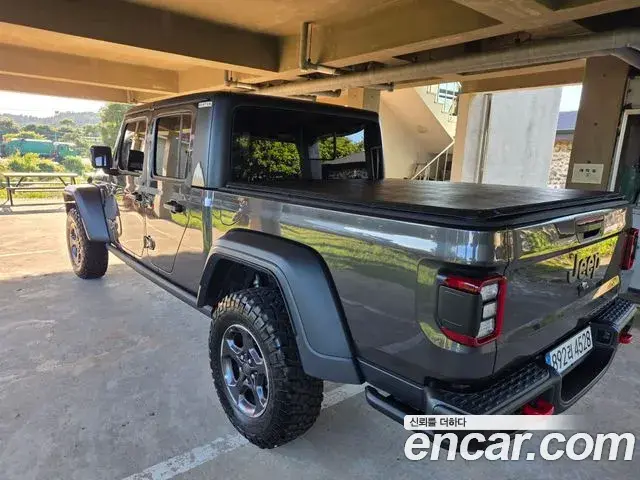 Jeep Gladiator 2021 — Photo 6/10