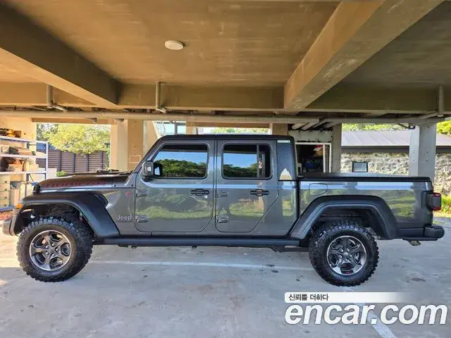 Jeep Gladiator 2021 — Photo 5/10