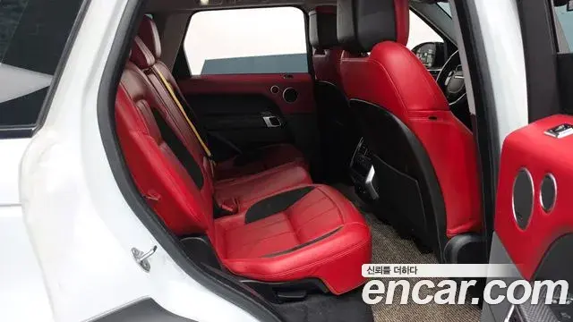 Land Rover Range Rover Sport 2019 — ფოტო 23/34