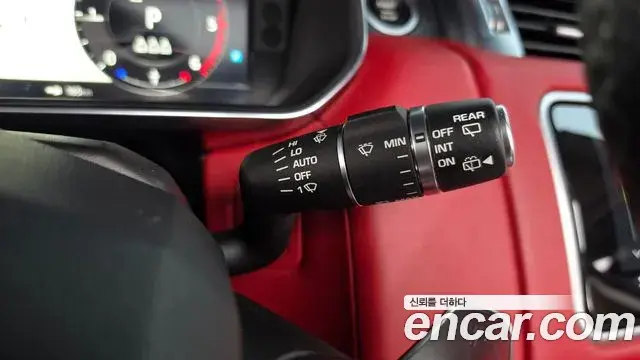 Land Rover Range Rover Sport 2019 — ფოტო 17/34