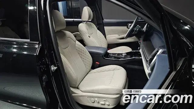 Kia Sorento 2024 — ფოტო 14/36