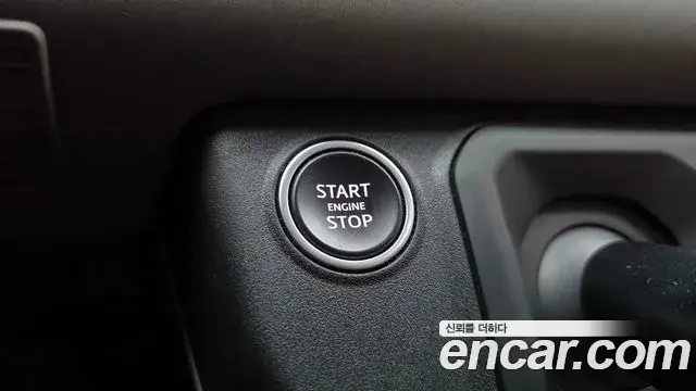 Land Rover Defender 2021 — Photo 4/40