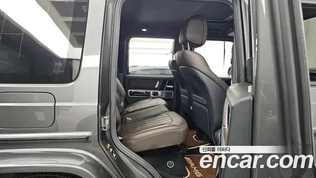 Mercedes-Benz G-Class 2019 — Фото 12/20